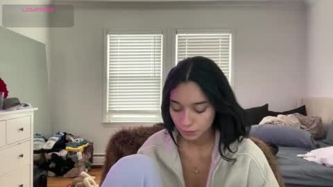 Adrianna  online show from December 19, 2025, 5:09 pm