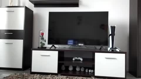 Snapshot of adrianohunt chatting on December 9, 2024, 8:33 am Adriano online show from December 9, 2024, 8:33 am