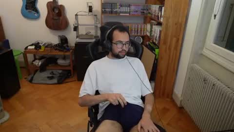 adrien_b online show from July 8, 2026, 3:16 pm