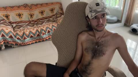 adrien_polo online show from April 2, 2026, 2:37 pm