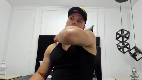 Adrein Roche online show from September 21, 2025, 10:44 pm