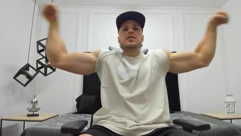 Adrein Roche online show from September 23, 2025, 10:57 pm