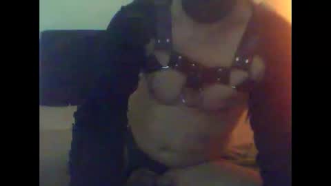 Snapshot of adventurer001 chatting on January 3, 2025, 10:51 pm Filthy Queer Kinky whore online show from January 3, 2025, 10:51 pm