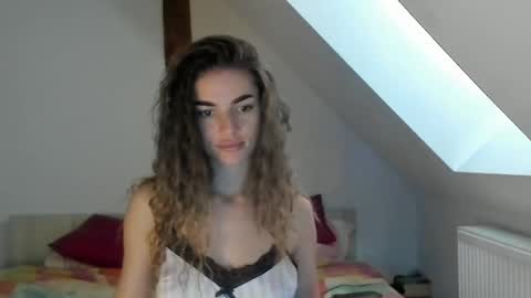 adventurina online show from October 15, 2025, 2:17 pm