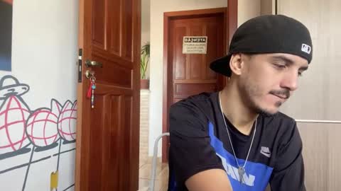 Snapshot of aelucius chatting on September 9, 2025, 6:40 pm Luci online show from September 9, 2025, 6:40 pm