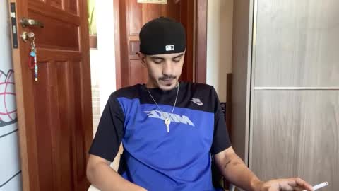 Snapshot of aelucius chatting on September 10, 2025, 7:03 pm Luci online show from September 10, 2025, 7:03 pm