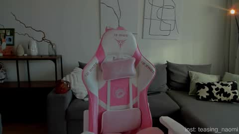 Snapshot of aesthetics_tease chatting on February 16, 2026, 4:08 am Naomi My instagram account - teasing naomi online show from February 16, 2026, 4:08 am