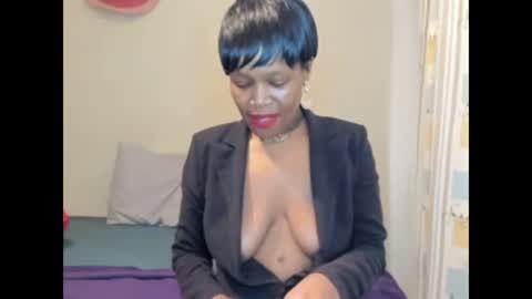 Snapshot of aficangagqueen chatting on February 22, 2026, 5:30 am AfricanSquirtQueen online show from February 22, 2026, 5:30 am