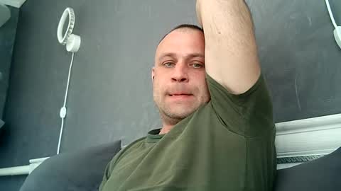 Sasha online show from March 7, 2025, 9:07 am