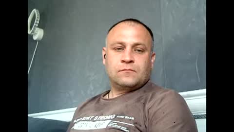 Sasha online show from April 30, 2026, 6:31 am