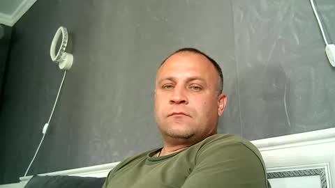 Sasha online show from May 28, 2026, 6:32 am