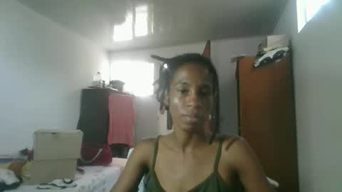 Snapshot of africadeluxe chatting on May 8, 2026, 5:07 pm Africa online show from May 8, 2026, 5:07 pm