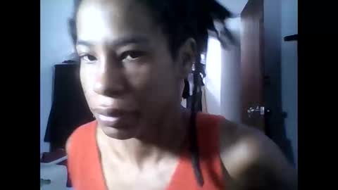 Snapshot of africadeluxe chatting on May 10, 2026, 12:21 pm Africa online show from May 10, 2026, 12:21 pm