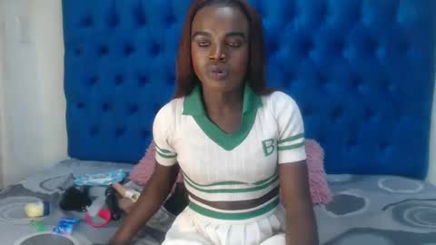 Snapshot of africanbrownskingoddes chatting on February 13, 2025, 12:35 am africanbrownskingoddes online show from February 13, 2025, 12:35 am