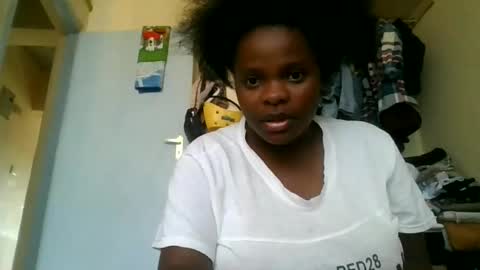 Snapshot of africanwoman2 chatting on March 15, 2026, 12:22 pm africanwoman2 online show from March 15, 2026, 12:22 pm