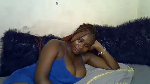 Snapshot of afrii_kity chatting on November 13, 2025, 6:18 pm afrii_kity online show from November 13, 2025, 6:18 pm