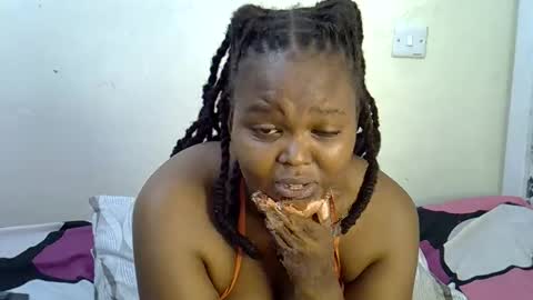 Snapshot of afrisayari chatting on March 21, 2026, 6:33 pm afrisayari online show from March 21, 2026, 6:33 pm