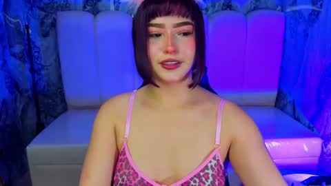 afrodita_wild_v online show from July 26, 2026, 1:40 pm