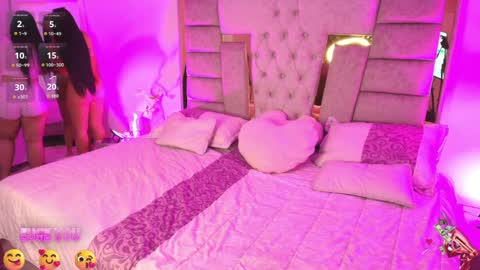 afroditas_11 online show from March 27, 2026, 1:11 pm