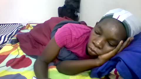 pink  and josphen online show from January 29, 2025, 5:09 am