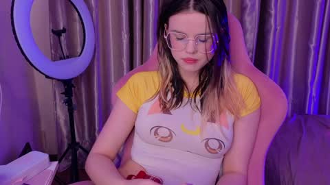 afterdarkduo online show from April 21, 2026, 10:56 pm