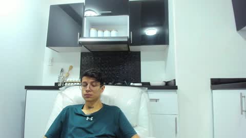 Snapshot of agarevans chatting on December 9, 2024, 4:56 am AGAR online show from December 9, 2024, 4:56 am