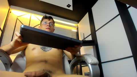 Snapshot of agarevans chatting on December 27, 2024, 5:59 pm AGAR online show from December 27, 2024, 5:59 pm