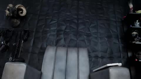  Miss Agata  online show from April 16, 2026, 9:39 pm