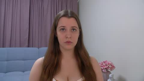 Agata Aisitt online show from May 13, 2026, 5:21 pm