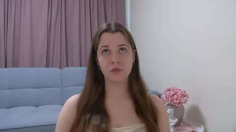 Agata Aisitt online show from May 31, 2026, 5:48 am