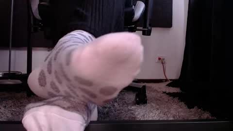 Snapshot of agatacollinsss chatting on April 19, 2026, 9:28 pm Agata Collinss online show from April 19, 2026, 9:28 pm
