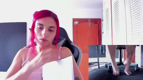 Agata Collinss online show from July 28, 2026, 9:25 pm