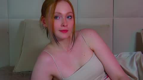 Snapshot of agatafoxley chatting on July 19, 2026, 9:18 pm AgataFoxley online show from July 19, 2026, 9:18 pm