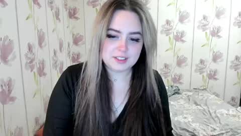 Snapshot of agatasweeti chatting on April 24, 2026, 11:07 pm Agata online show from April 24, 2026, 11:07 pm