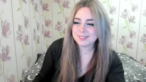 Snapshot of agatasweeti chatting on May 20, 2026, 9:43 pm Agata online show from May 20, 2026, 9:43 pm