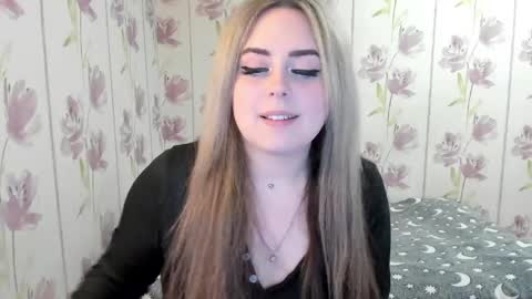 Snapshot of agatasweeti chatting on May 26, 2026, 9:22 pm Agata online show from May 26, 2026, 9:22 pm