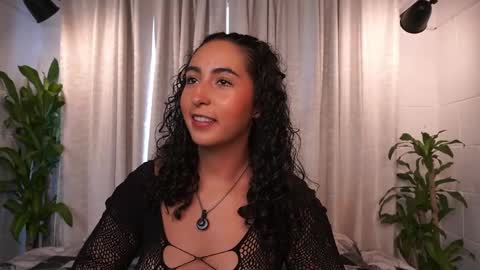 Snapshot of agatha_collinss chatting on May 7, 2026, 7:08 pm Val inst agatha clls online show from May 7, 2026, 7:08 pm