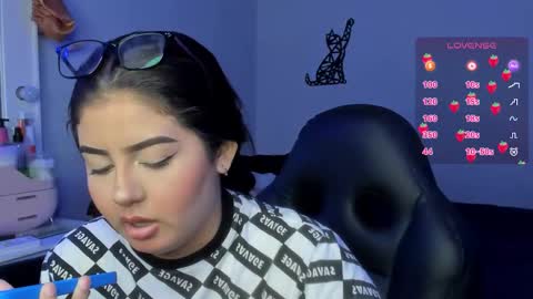 Snapshot of agatha_riccie chatting on September 12, 2025, 5:40 am Cat online show from September 12, 2025, 5:40 am