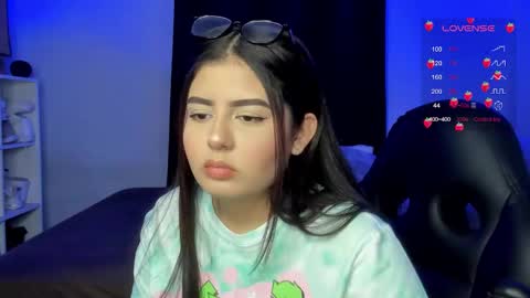 Snapshot of agatha_riccie chatting on October 26, 2025, 6:08 am Cat online show from October 26, 2025, 6:08 am