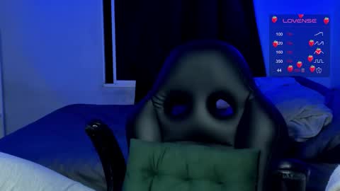 Snapshot of agatha_riccie chatting on November 24, 2025, 4:45 am Cat online show from November 24, 2025, 4:45 am