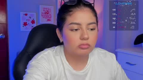 Cat online show from April 22, 2026, 5:54 am