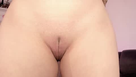 Camila     2 online show from March 18, 2026, 12:36 am