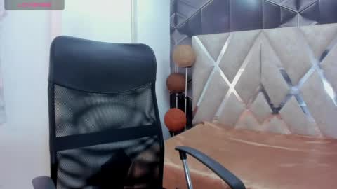Snapshot of agatta_adams chatting on March 21, 2026, 11:48 am agatta_adams online show from March 21, 2026, 11:48 am