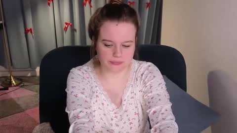 Snapshot of agatthgris chatting on February 25, 2026, 9:46 pm agatthgris online show from February 25, 2026, 9:46 pm