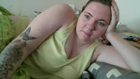 Aglaya Fame online show from December 20, 2024, 7:44 am