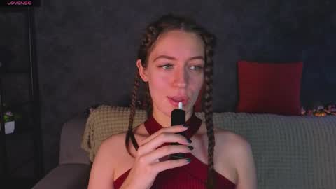 agnes wells online show from June 2, 2026, 1:07 am