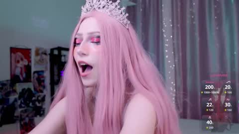 Snapshot of ahegame chatting on October 10, 2025, 2:49 pm Coraline online show from October 10, 2025, 2:49 pm