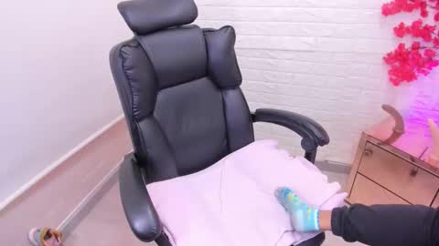 Snapshot of ahisha09 chatting on February 15, 2026, 3:09 pm Ahisha online show from February 15, 2026, 3:09 pm