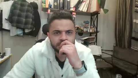 ahmadbb177184 online show from April 30, 2026, 12:50 am