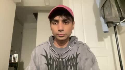 Snapshot of ahmedkhan632131 chatting on May 8, 2026, 12:49 am Dylan online show from May 8, 2026, 12:49 am